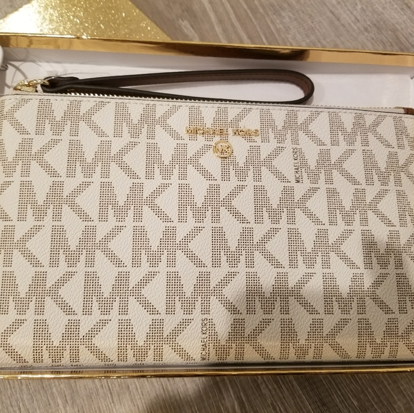 Michael Kors Clutch/Wristlet